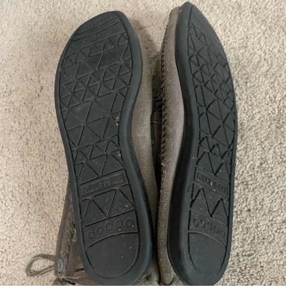 Minnetonka Suede Leather Fringe Studded Detail Ankle Booties - Picture 13 of 13